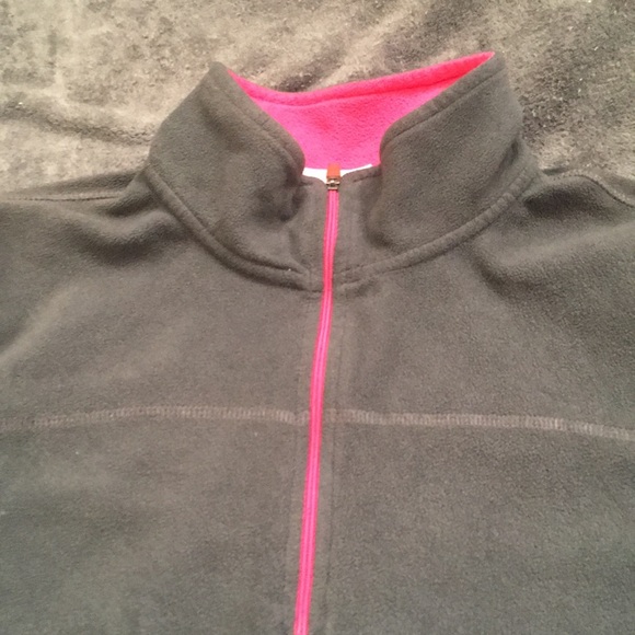 Fleece - Picture 2 of 4